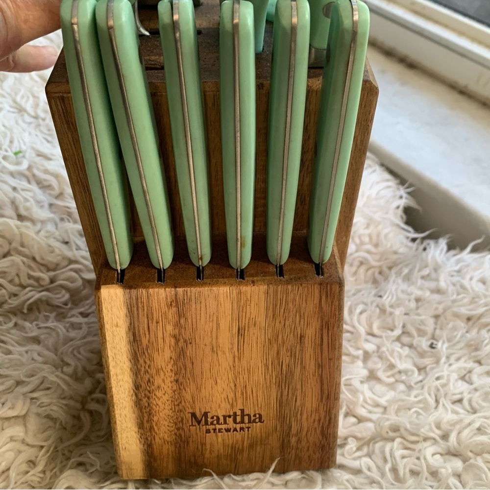 14 Pc  Stainless Steel Cutlery  Knife Block Set MARTHA STEWART + 4 Bonus Knives